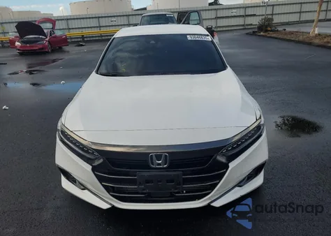 2021 Honda Accord Sport z USA, uszkodzony, nr VIN 1HGCV1F38MA115128